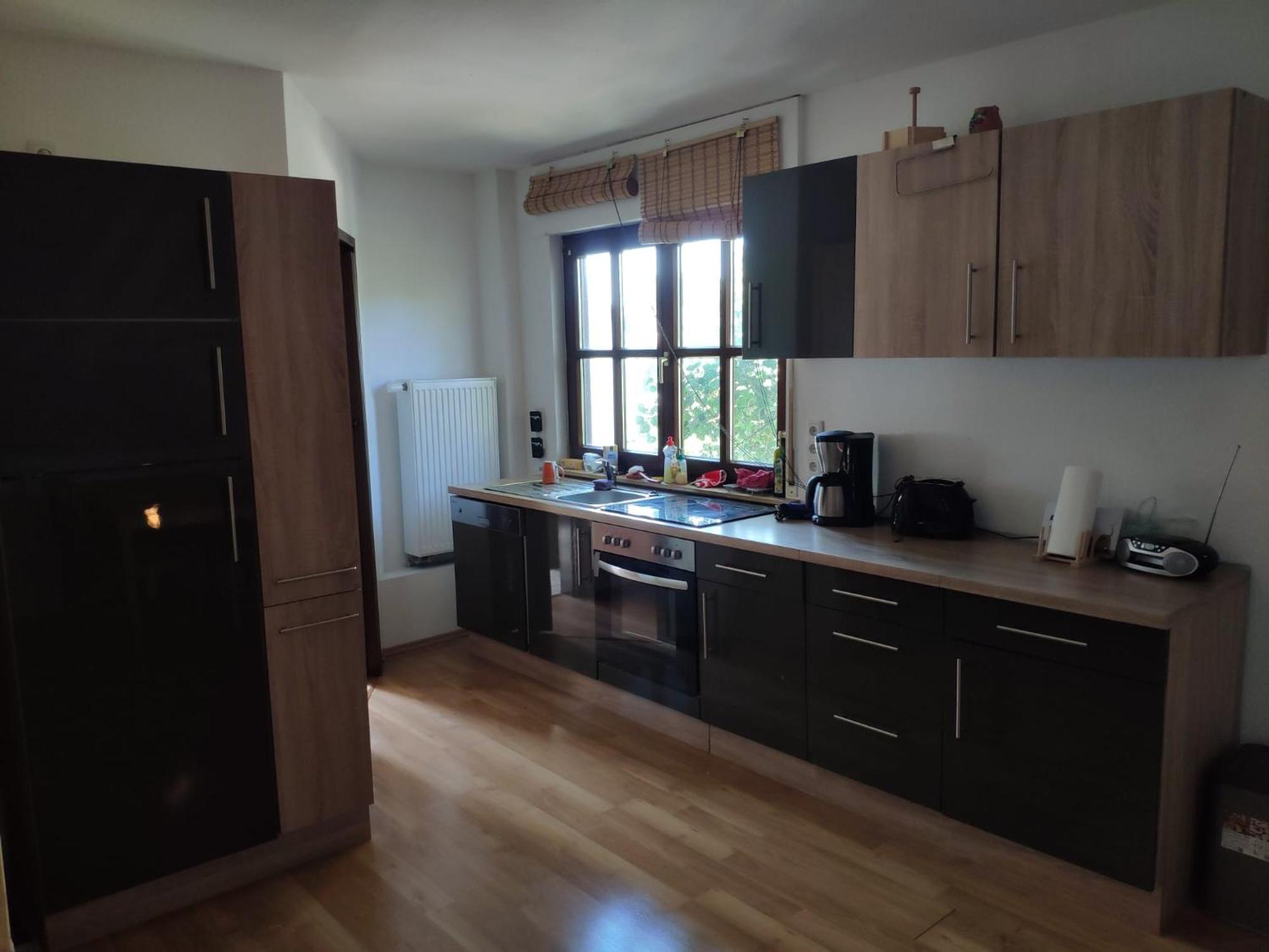 Ferienwohnung mit 123qm für 8 Personen mit sehr großem Garten, einfache Innen-Ausstattung Leipzig Exterior foto