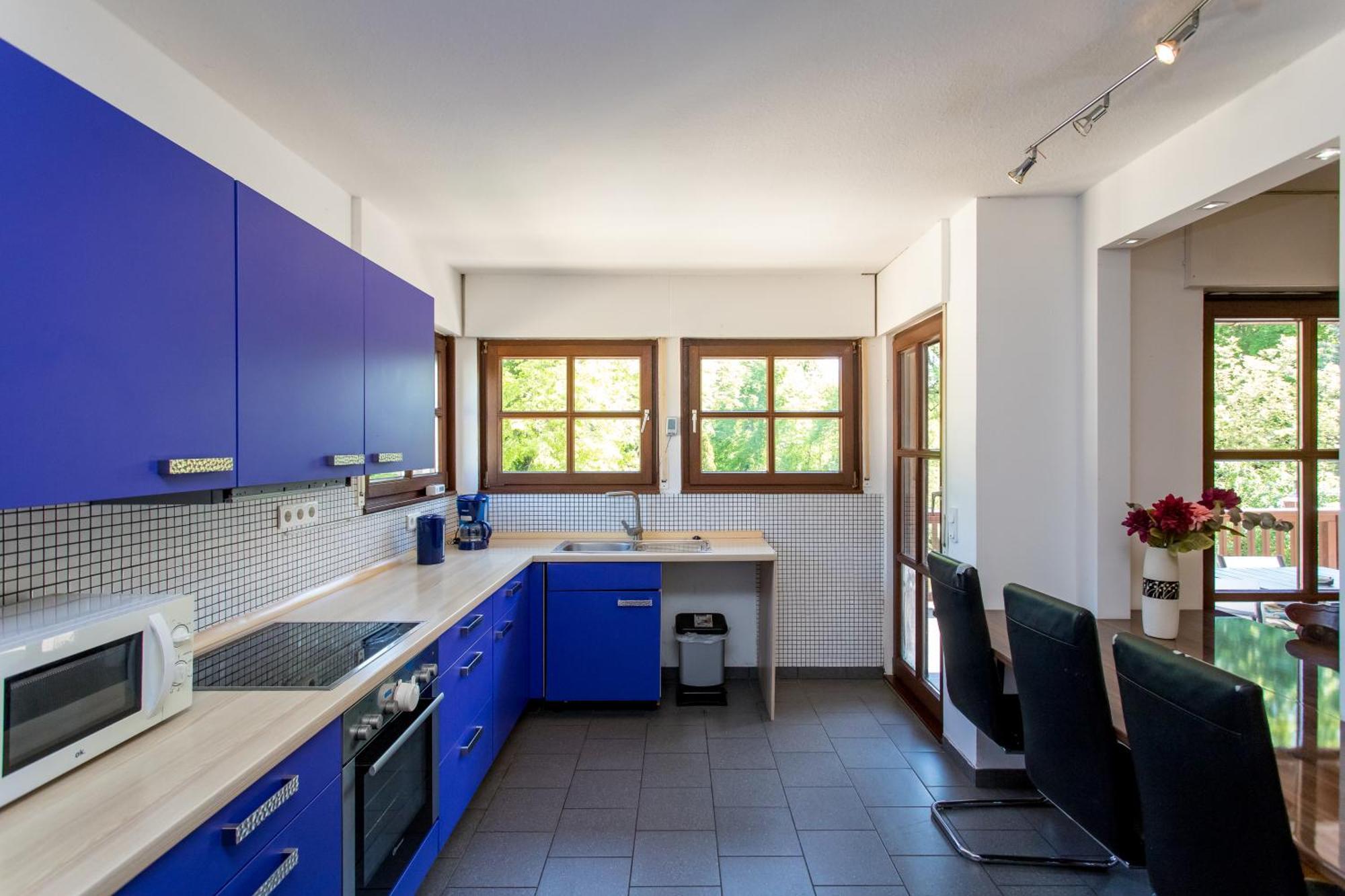 Ferienwohnung mit 123qm für 8 Personen mit sehr großem Garten, einfache Innen-Ausstattung Leipzig Exterior foto